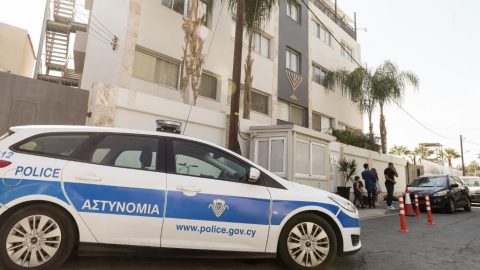 Kiürítették az összes iskolát Cipruson iszlamista fenyegetések miatt