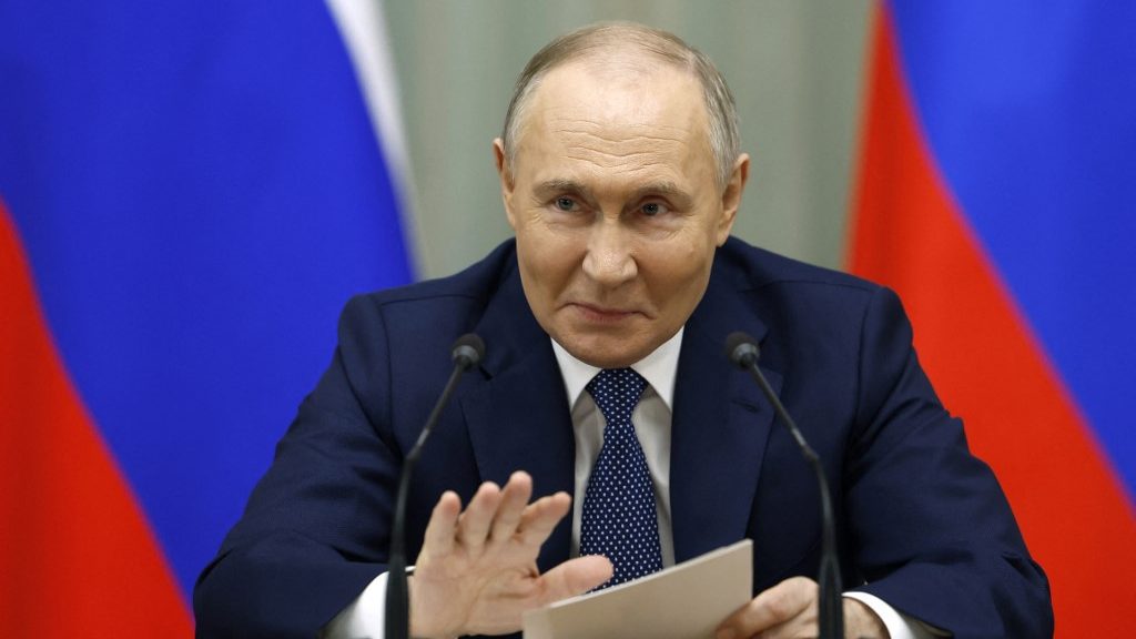 Ötödik elnöki ciklusát kezdi meg Putyin
