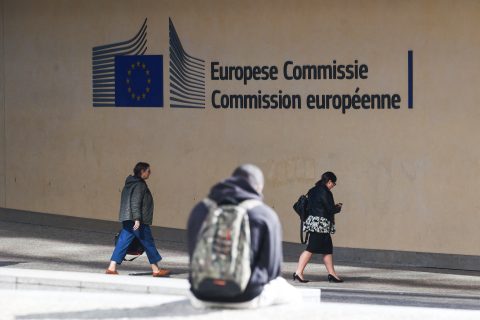 Hivatalosan is megszüntették Lengyelország ellen a 7. cikk szerinti eljárást, így az már csak Magyarország ellen folyik