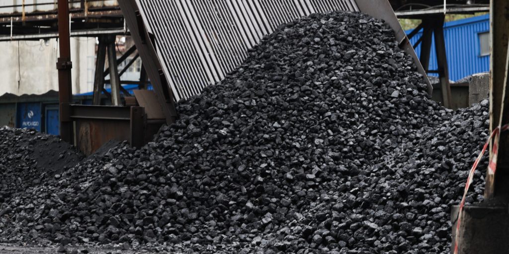 Beomlott egy szénbánya, két halott Lengyelországban