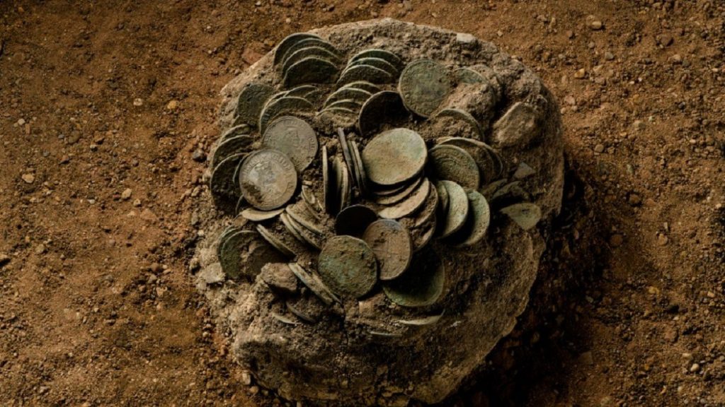 Több száz éves kincset találtak egy németországi tanyán