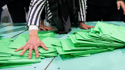 Ketyeg az óra a határon túli magyaroknak az EP-választás előtt