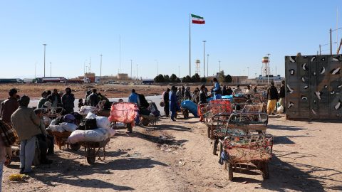 Drog, menekültek, villongások – növekvő feszültségek Irán és Afganisztán közt