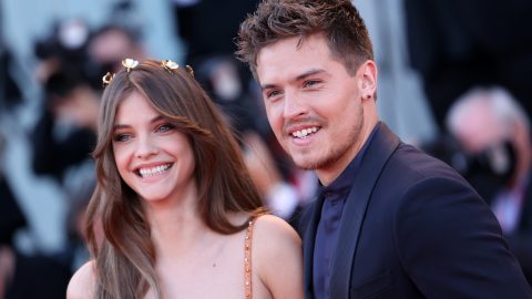 Reneszánsz vásáron járt Palvin Barbara és Dylan Sprouse, jelmezt is húztak