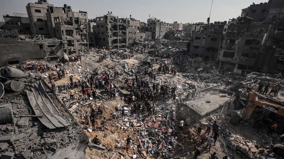 Izrael nem hagy fel a dzsabaljai menekülttábor bombázásával