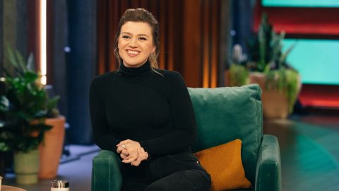 Kelly Clarkson elismerte, hogy testsúlycsökkentő szer segítségével fogyott közel 30 kilót