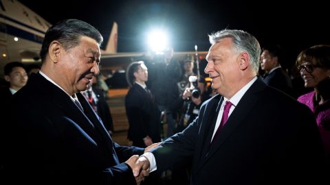 Hszi Csin-ping megérkezett Budapestre
