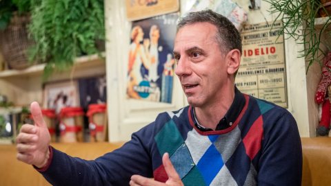 „Mondhatnám, hogy közkívánatra, de hazugság lenne” –  20 év után lemezt ad ki Csonka András