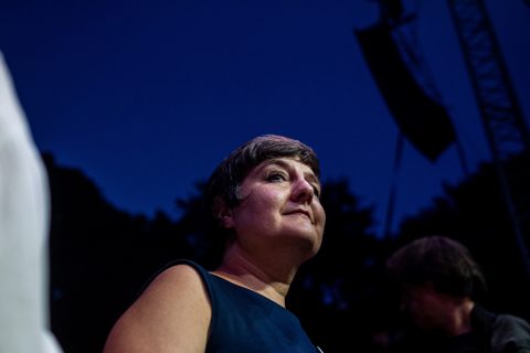 Visszarakták a Ferencvárosban megtalált első kerületi választási plakátokat