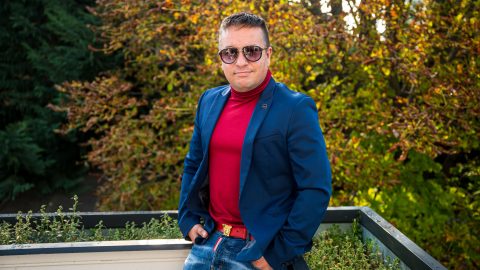 L.L. Junior családi fotóval köszöntötte fel két fia édesanyját