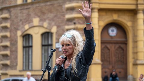 Bíró Ica: Hamis, lejárt papírok alapján hajtották végre a kilakoltatásaimat, végre elindították a nyomozást
