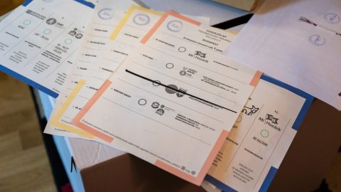 Főpolgármester-választás: péntek estig végeznek az érvénytelen szavazatok újraszámolásával