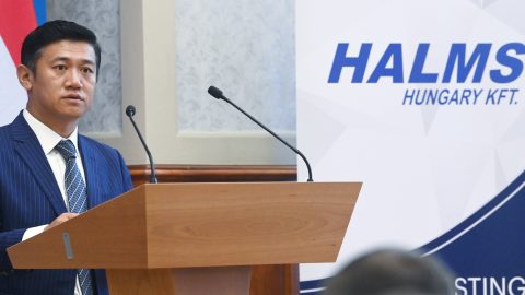 A kormányhivatal szerint a megszokott ügymenet miatt csúszott a választás utánra a kínai cég büntetésének közzététele