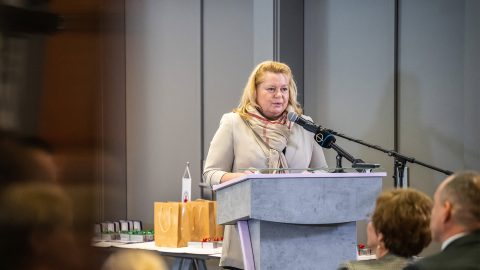 Helyettes államtitkár: Nem cél kórházak bezárása