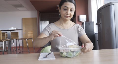 Meg akarjuk úszni az ebédet, hogy helyette dolgozhassunk