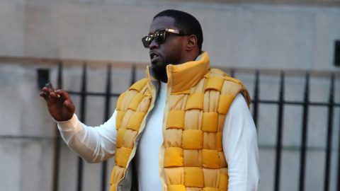Bántalmazó videója miatt vonták vissza P. Diddy diplomáját, egy, a nevét viselő ösztöndíjprogram is megszűnt