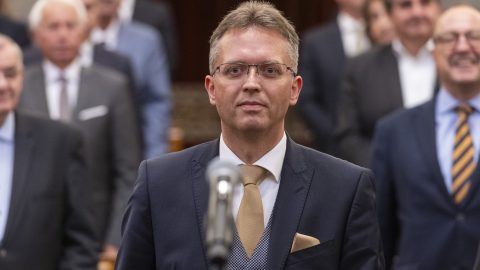 Új kulturális miniszter: A világ legjobb dolga magyarnak lenni