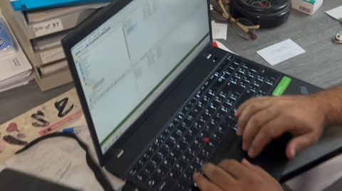 Hátrányos helyzetű gyermekek adataival élt vissza egy orvos a cinkostársaival