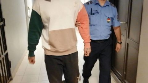 Bedrogozva lövöldözött az erkélyéről M. Ádám, a megvádolt reality-szereplő azt állítja, klipet forgatott