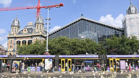 Nem volt eső, a Nyugati aluljárójában mégis áll a víz