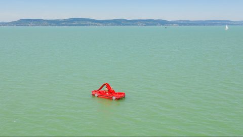 Belefulladt a Balatonba Siófoknál egy külföldi fiatal