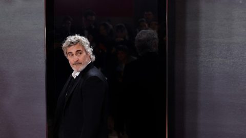 Joaquin Phoenix öt nappal a forgatás előtt dobbantott új filmjéből, döntésének jogi következményei lehetnek