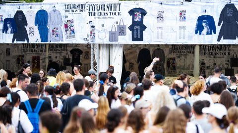 Őrizetbe vettek egy 18 éves iraki férfit is Bécsben a Taylor Swift koncertje elleni merénylettervvel kapcsolatban