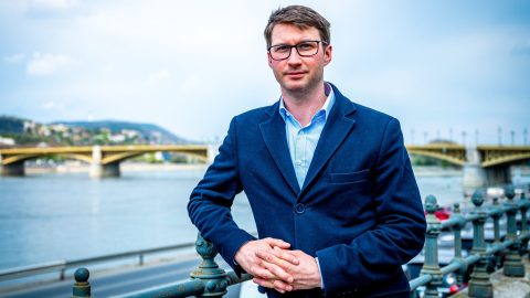 Böröcz László éppen addig biztos, míg nem polgármester