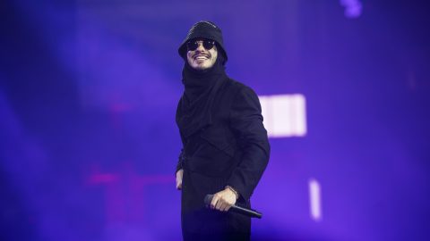 Azahriah váratlanul lenyomott egy ingyenes koncertet a belvárosban