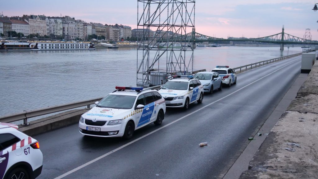 Férfi fulladt meg a Duna partjánál Budapest belvárosában