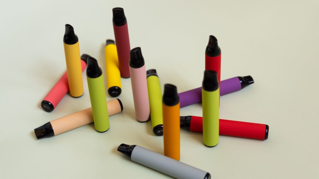 190 millió forintra bírságolt a GVH egy szlovák céget e-cigi miatt