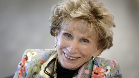 „A legrosszabb börtön nem az, ahova a nácik zártak” – mi mindent tanulhat a világ a 97 éves Edith Egertől?