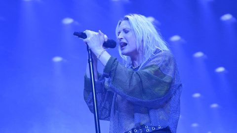 A Szcientológia Egyházhoz és egy nemierőszak-tevőhöz kötik, reagált a vádakra a Linkin Park új énekese