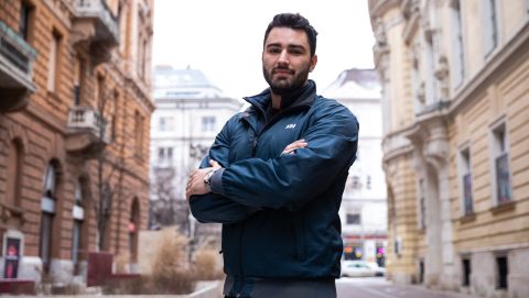 Így adna elő Azahriah vagy Krúbi Petőfi-verset