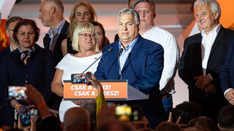 Orbán Viktor nem a nyugatiakhoz állt, hanem a szembenálló táborhoz – mondja az észt külügyminiszter