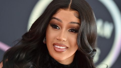 Megszületett Cardi B harmadik gyereke