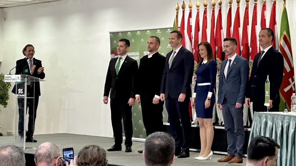 Újraválasztották Toroczkai Lászlót, és a Mi Hazánk egész elnökségét