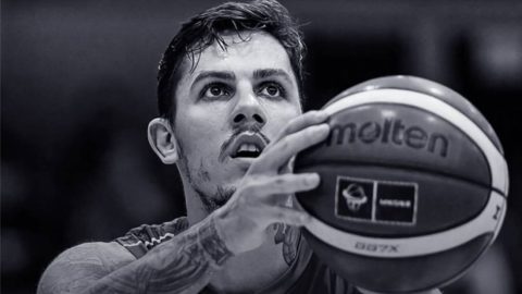 Járdán állva gázolták halálra a török válogatott kosárlabdázót