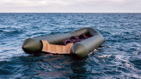 Nyolc migráns veszett oda az éjjel a La Manche-csatornában