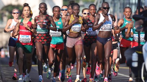 Barátja, veszekedés közben, felgyújtotta az olimpikon maratonfutót