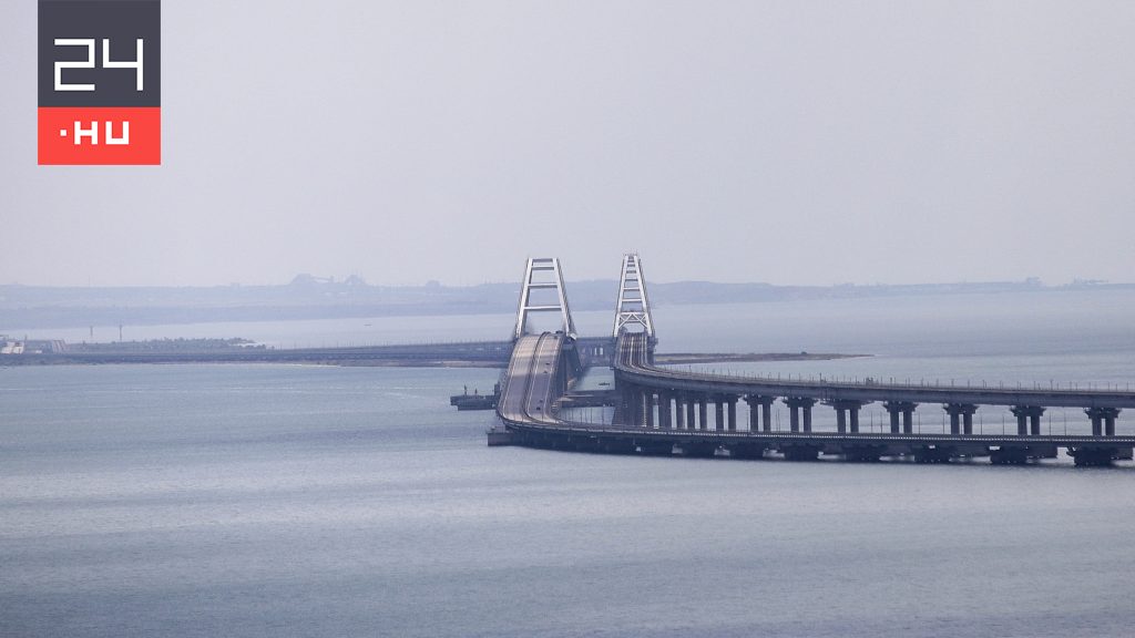 Ukraine will make the Russians demolish the Crimean Bridge through the courts