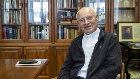 Meghalt Kozma Imre atya