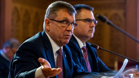 Családi pótlék: Matolcsy György most inkább nem számolt