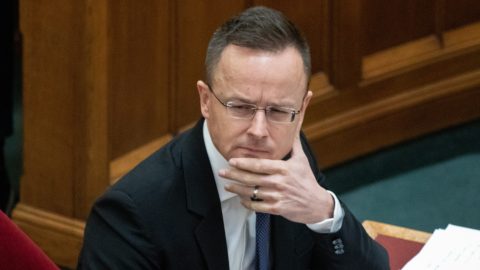 Népszava: két EP-bizottság sem hívja meg Szijjártót, hogy ismertesse a magyar soros elnökség programját