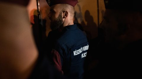 Elmegyógyintézetbe zárják az október 23-ára fegyveres akciót előkészítő férfit