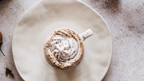 Pénteki friss hírek, forgalom, időjárás – Reggeli pakk