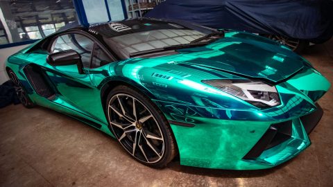 A Kúria előtt is bukta a NAV a Lamborghini-pert, fizetniük kell a luxusverdák miatt
