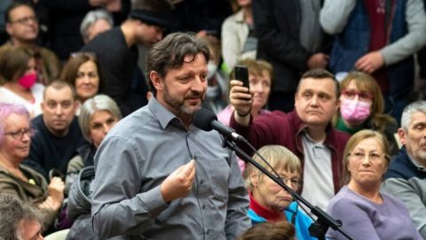Tetűzött, polipozott, és otthagyta a győztes ellenzéki csapatot az érdi LMP-s, akiből nem lett újra alpolgármester