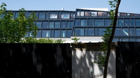 Elfogadta a kormány a NER-es irodaház-építő cég áremelési kérését, mégis 120 milliárd lesz a Dürer Park ára