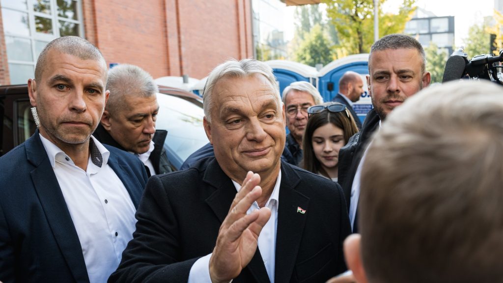 Orbán Viktor élőben a Kossuth Rádióban